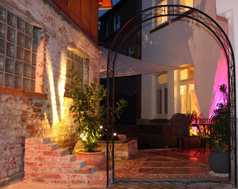 Zur Sonne "Gasthaus-Bar-Events" بوبنهاوزن المظهر الخارجي الصورة